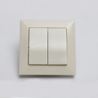 ჩამრთველია 2-იანი CANDELLA MUTLUSAN 2125 402 0202 კრემისფერი