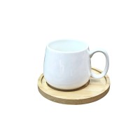 კერამიკის ფინჯანიდა ლამბაქი,ზომა:10.5*7.3*7.2
13*1 MH-38079